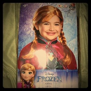 New Never Worn. Frozen Anna Wig